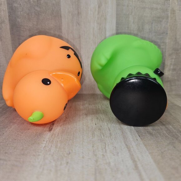 Halloween Rubber Ducks Duckies Ducky Pumpkin Frankenstein - Picture 6 of 8